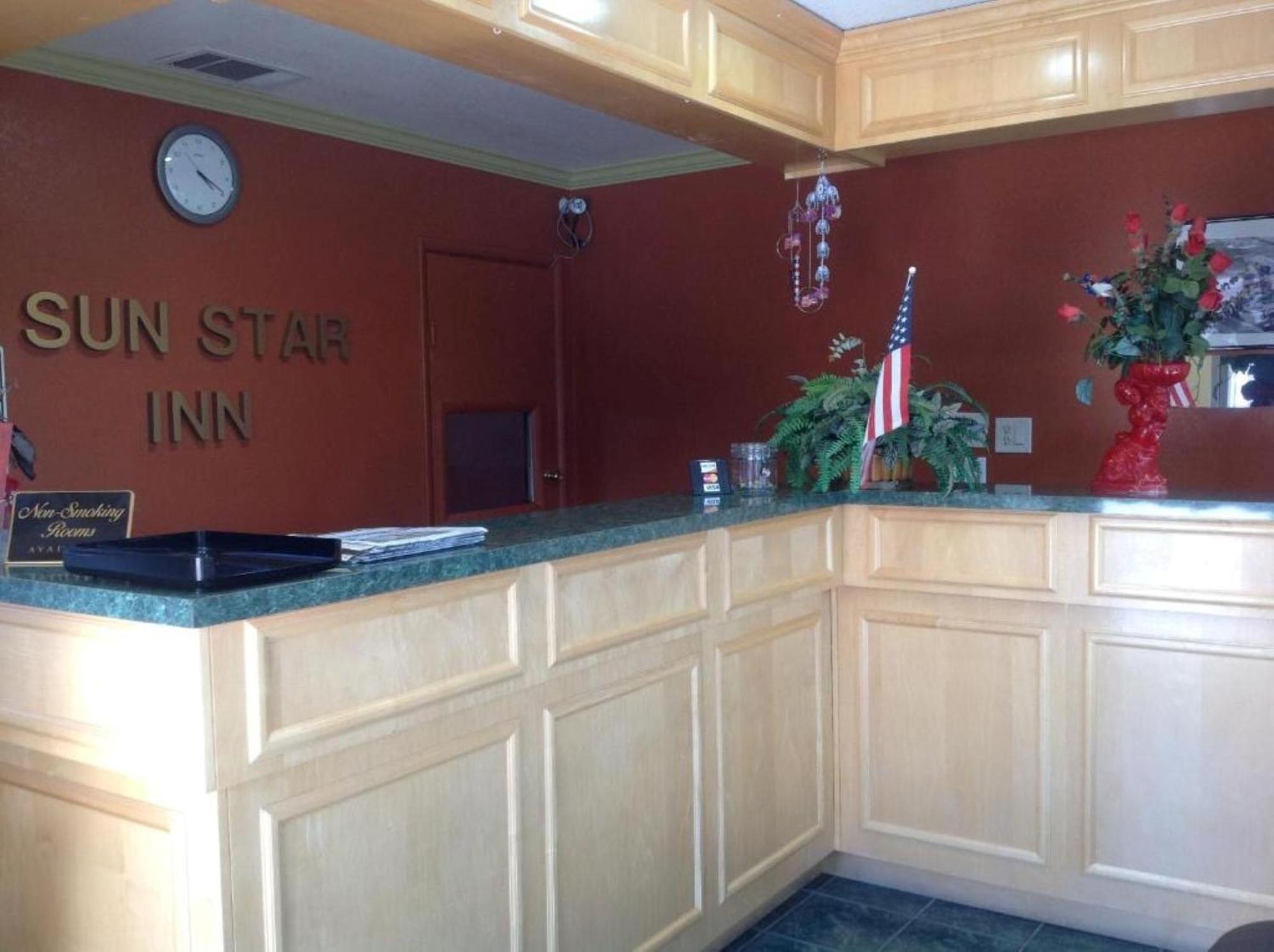 Sunstar Inn ロス・バナス エクステリア 写真
